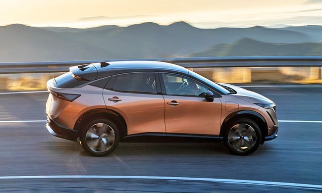 Электромобиль Nissan Ariya 2WD TOP Gold 2023 (в дороге)